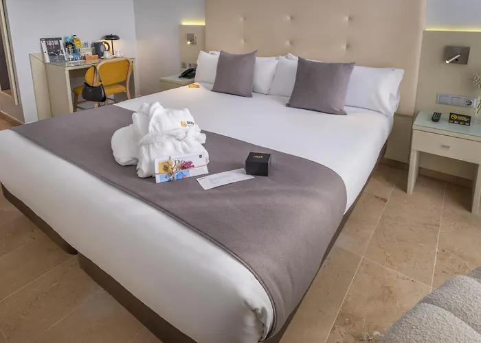 Hotel Serhs del Port
